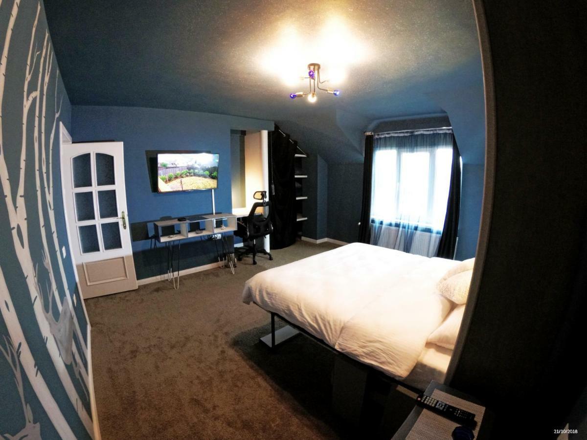 Hotel Apulum Gardens Alba Iulia Esterno foto
